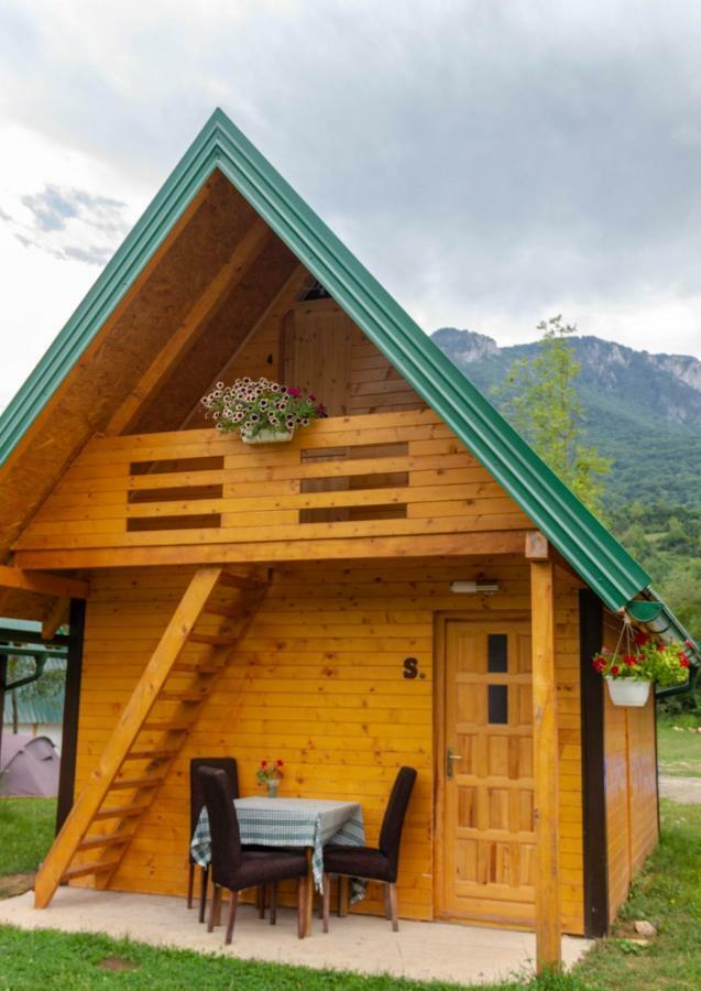 Отель Camp Sutjeska Тьентиште Экстерьер фото