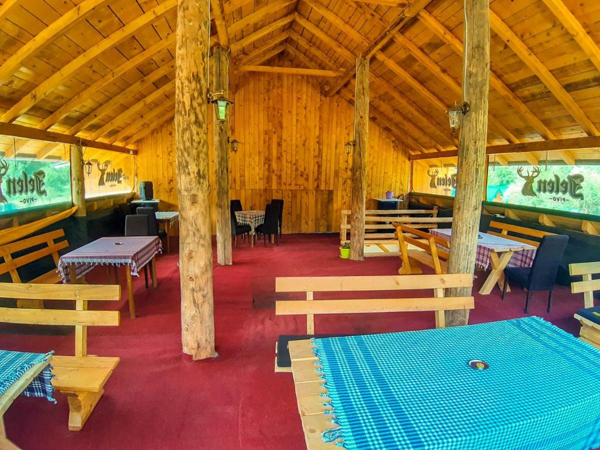 Отель Camp Sutjeska Тьентиште Экстерьер фото
